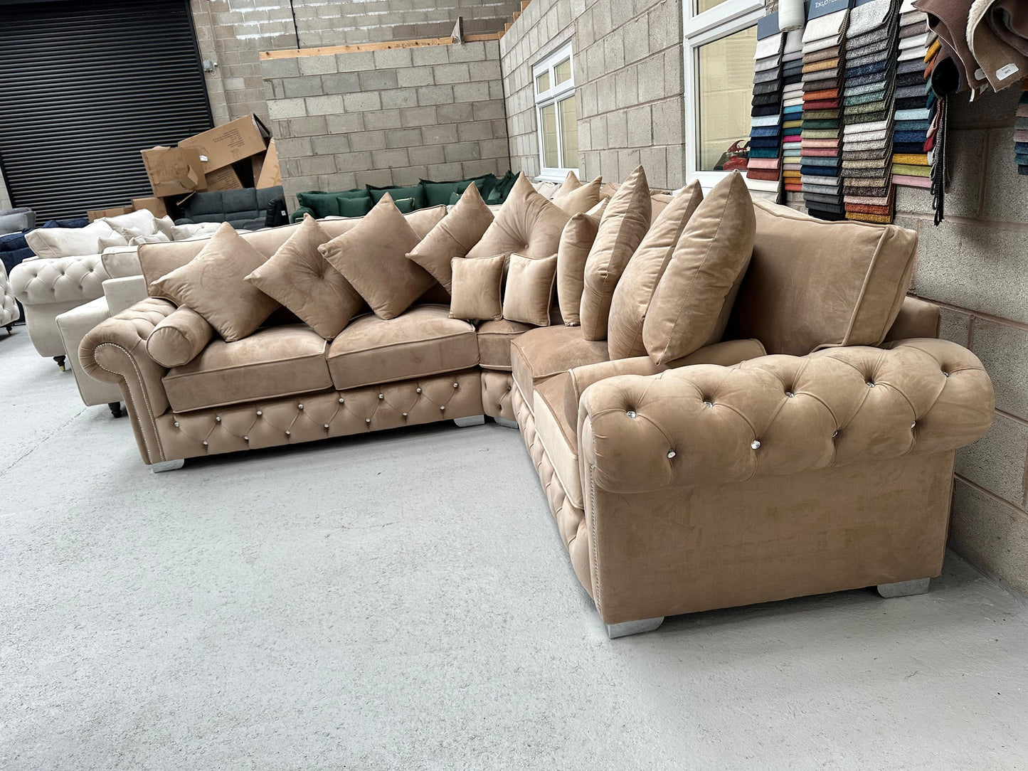 ROYALE WINDSOR  CHESTERFIELD CORNER SOFA